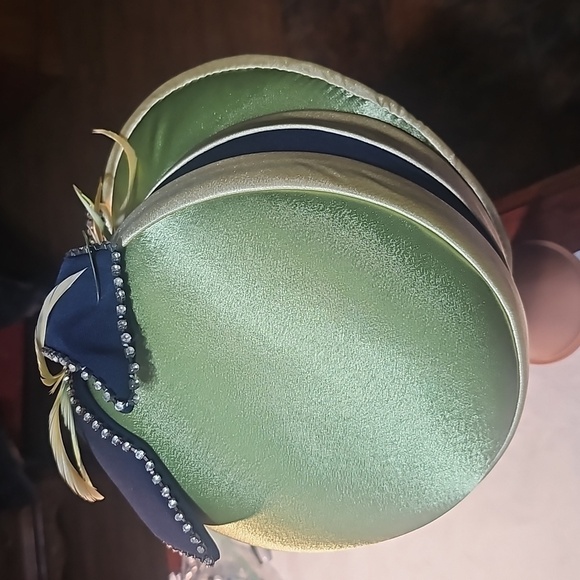 Women's Milano Unique Kentucky Derby or Church Hat NWT ๐ - Picture 4 of 12